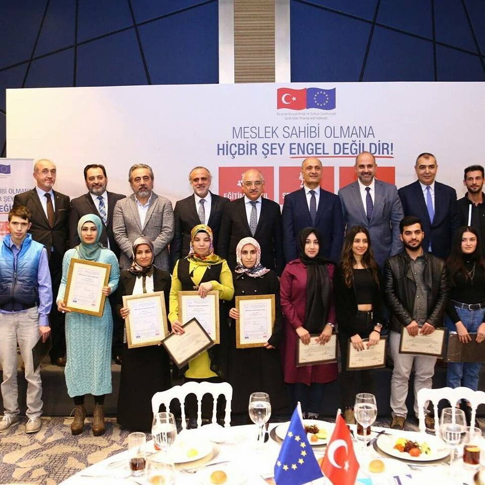 MESLEK SAHİBİ OLMANA HİÇBİR ŞEY ENGEL DEĞİLDİR !