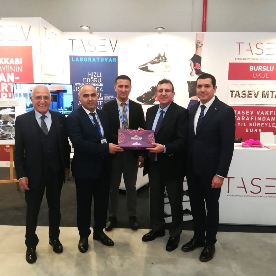 ÖZBEKİSTAN-TASEV GÖRÜŞMELERİ